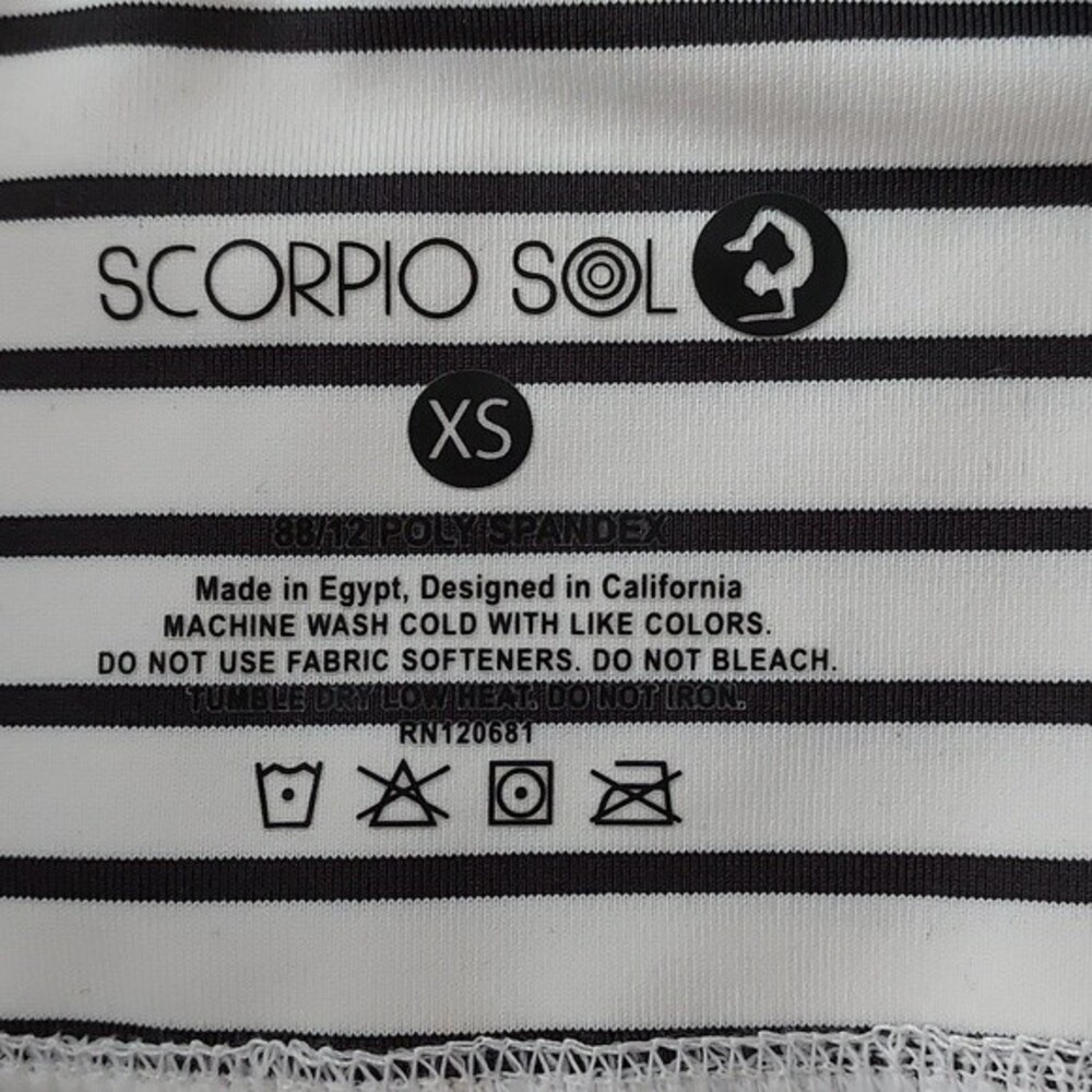 NWOT SCORPIO SOL‎ Capri Crop Leggings Pants White Navy Blue Stripes - Picture 4 of 4